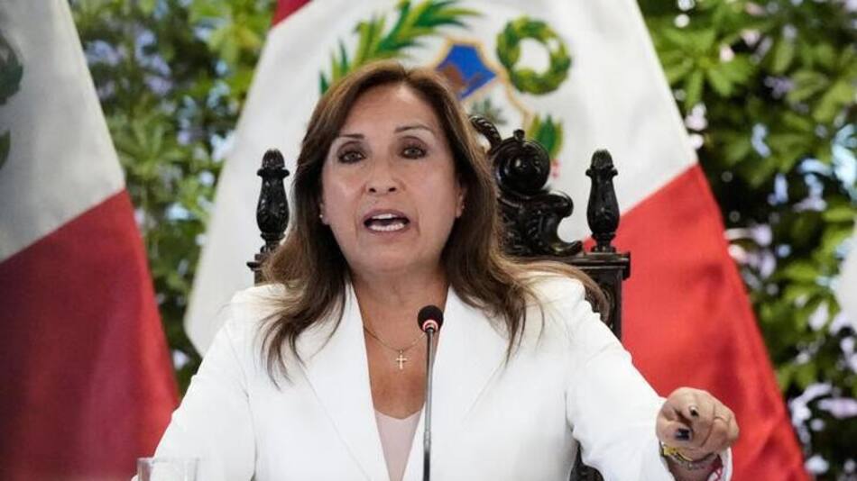 Dina Boluarte, presidenta de Perú_Reuters