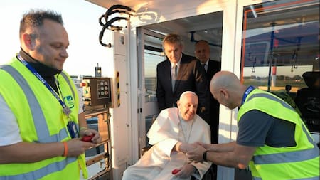 El papa viaja a Kazajistán_EFE