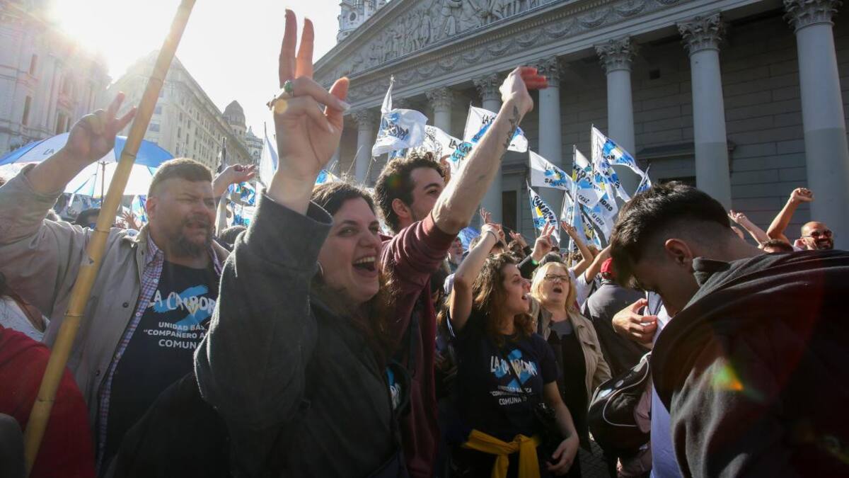 La Cámpora, Cristina Kirchner, NA