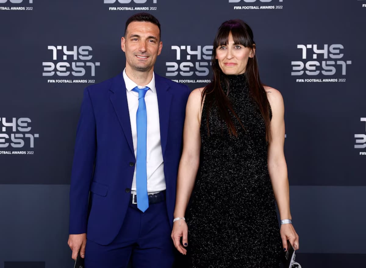 Lionel Scaloni y su esposa