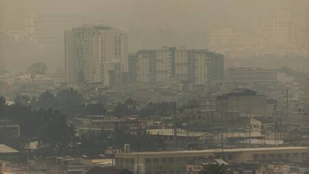 Contaminación del aire en Guatemala. Foto EFE.