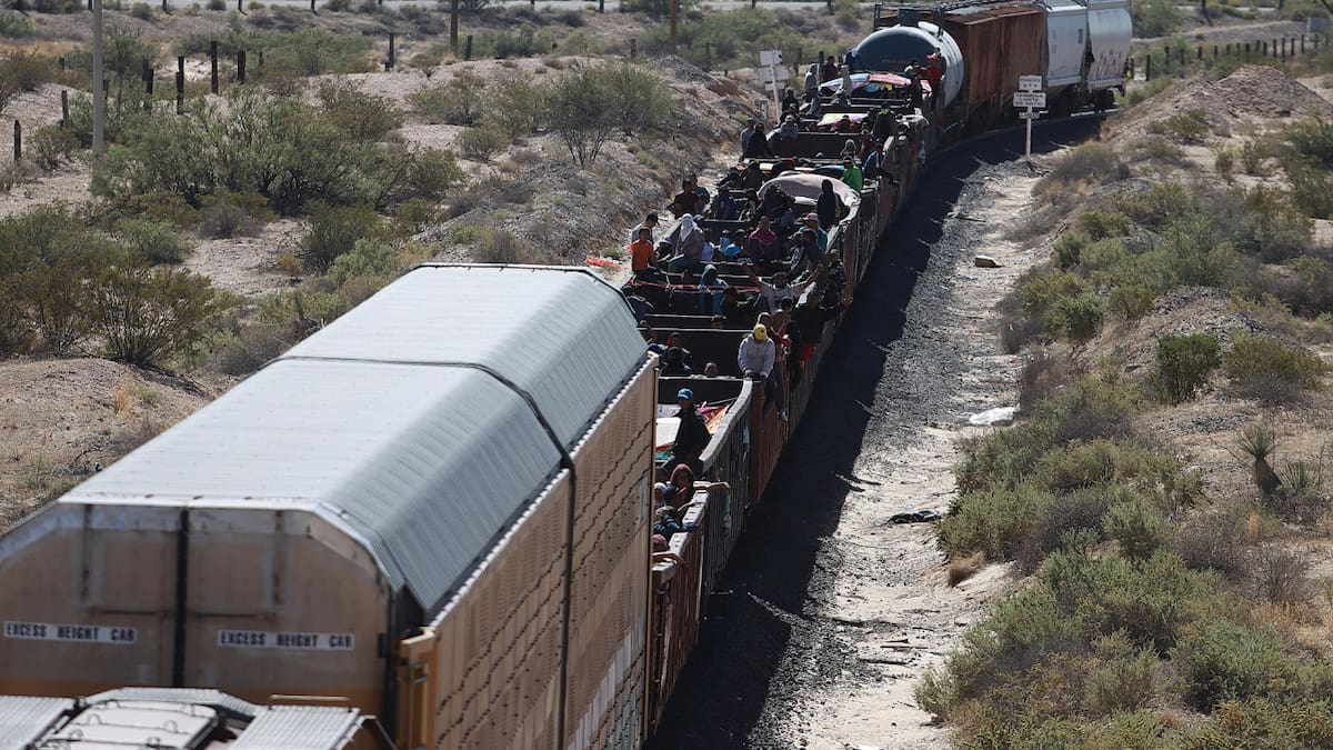 Crisis migratoria: miles de personas en los trenes de México para llegar a EEUU. EFE