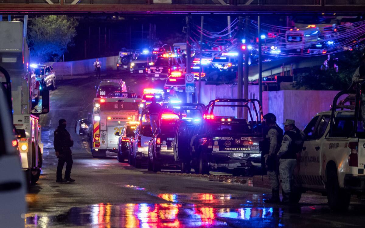 Derrumbe de escenario en México. Foto: EFE.