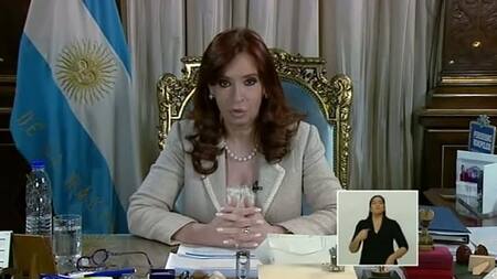 Cristina Kirchner - Cadena Nacional por buietres