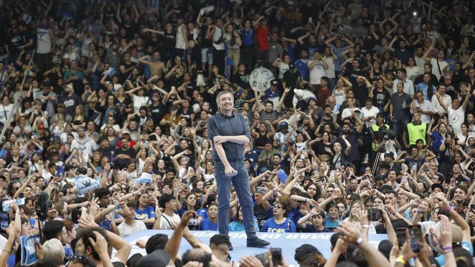 Máximo Kirchner en La Plata. Foto: prensa