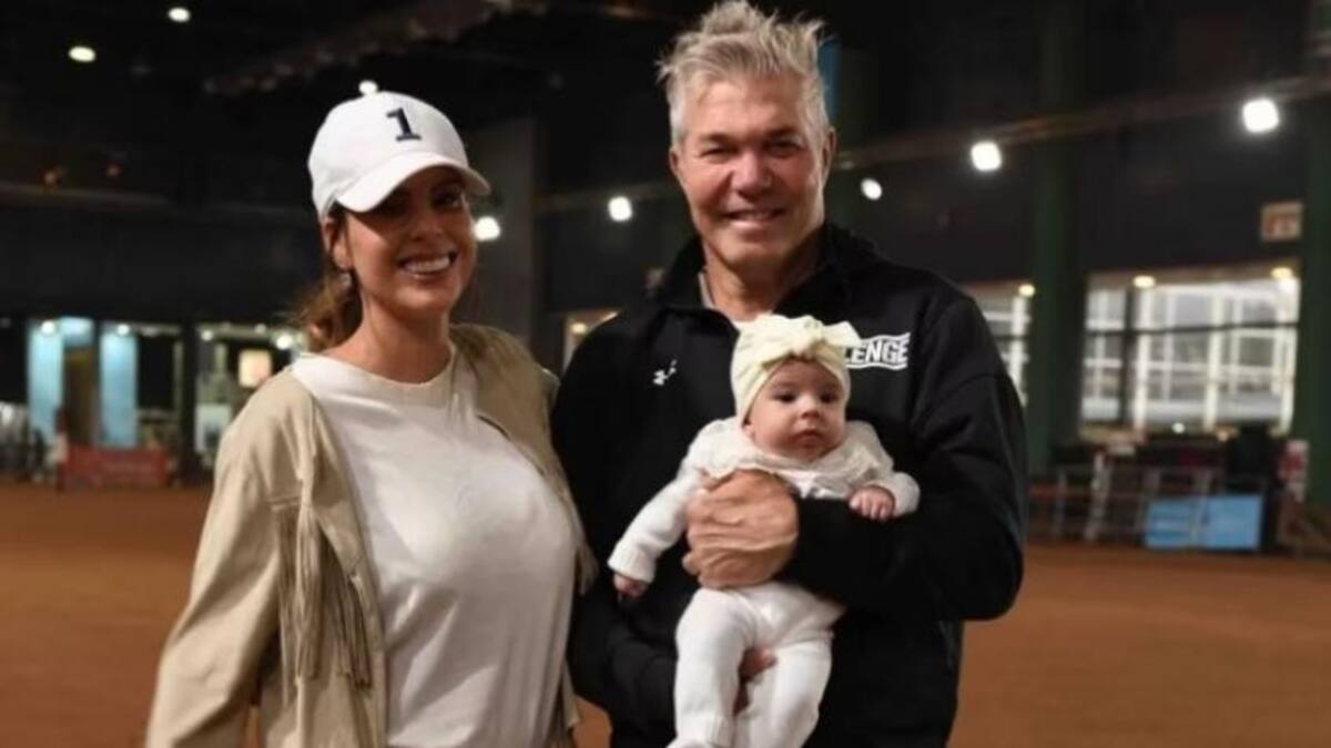 Barby Franco y Fernando Burlando con su hija Sarah. Foto: NA.