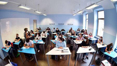 Vuelta a clases en Italia, coronavirus, REUTERS