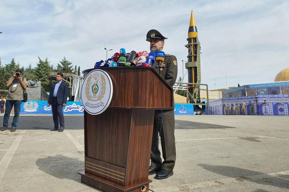 Presentación de Irán de su nuevo misil balístico. Foto: REUTERS.