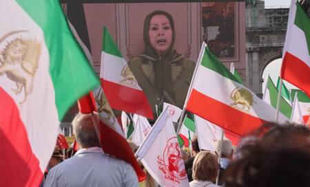 Marchas en Irán. Foto: EFE