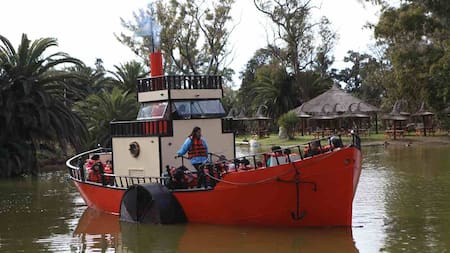 El barco de la República de los Niños fue renovado.