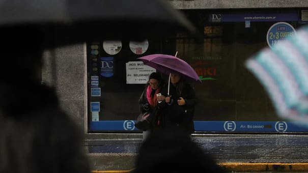 Llega el agua y la ciclogénesis: a qué hora llueve en Buenos Aires este viernes 9 de enero, según el pronóstico