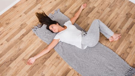 Adiós para siempre al piso flotante: la tendencia de los 2000 que llegó para instalarse en los hogares