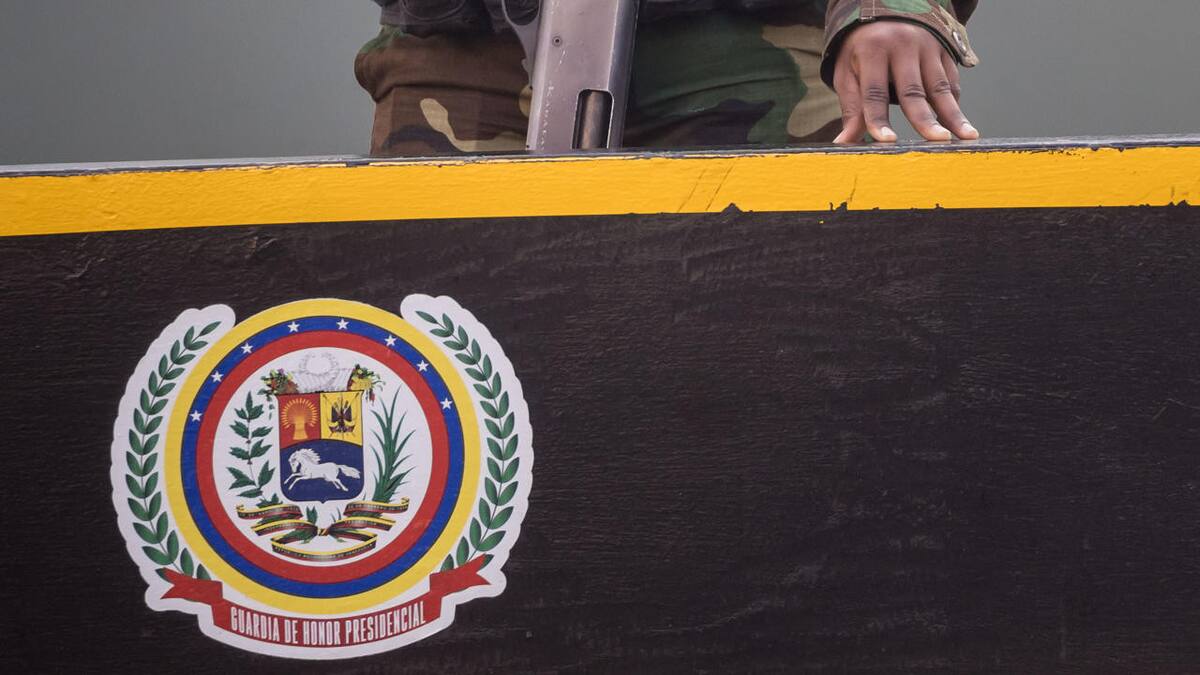 Nicolás Maduro sacó el Ejército a las calles. EFE