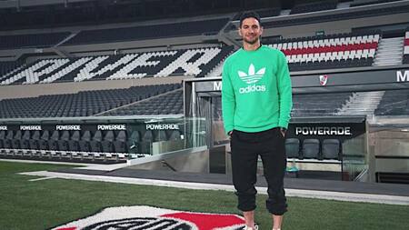 ¿Pega la vuelta? Lucas Alario estaría en el radar de River de cara al próximo mercado de pases