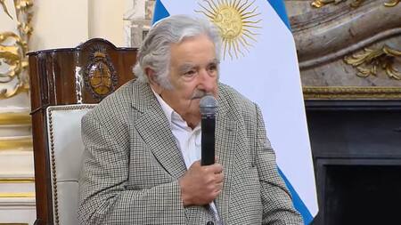Condecoración a José Pepe Mujica