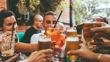 Consumo de alcohol. Foto: Unsplash.