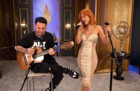 Flor Vigna en su paso por el programa "Almorzando con Juana". Foto: Instagram / lamesazarg.