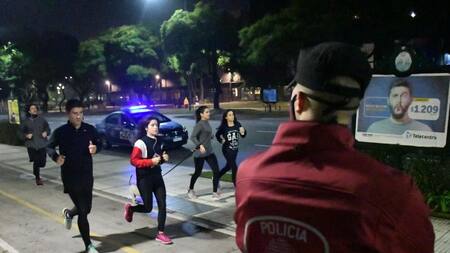 Runners en la Ciudad durante la cuarentena, AGENCIA NA