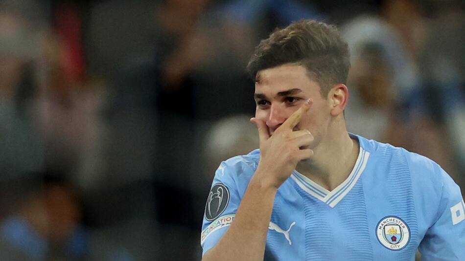 Festejo de Julián Álvarez para el Manchester City. Foto: REUTERS.