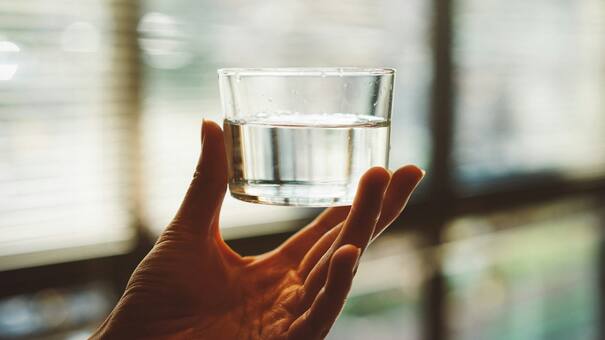 ¿Perdiste objetos?: los tres pasos del ritual del vaso para encontrarlos en cuestión de segundos