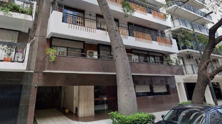 El cuerpo Jiménez fue hallado en el séptimo piso del edificio. Foto: Google Street View