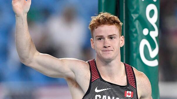Conmoción en el atletismo: murió a los 29 años Shawn Barber, campeón mundial de salto con garrocha