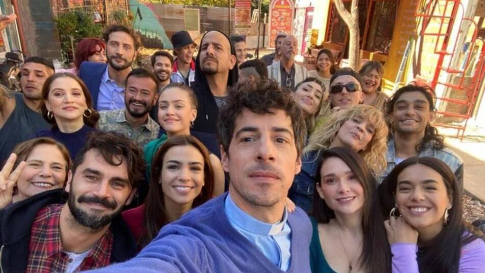 Novela La 1-5/18