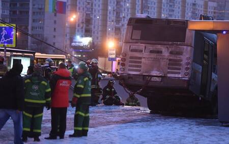 Micro fuera de control en Moscú - Rusia (Reuters)