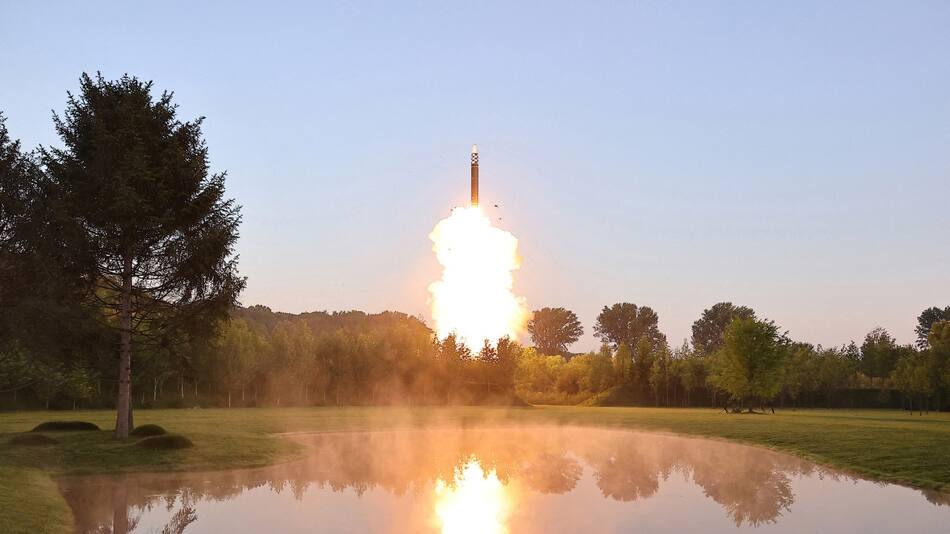Misil lanzado por Corea del Norte. Foto: Reuters.