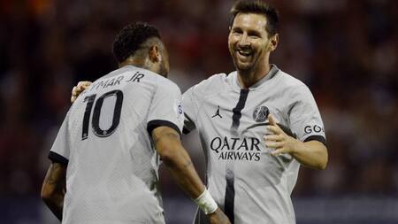 Lionel Messi y Neymar. Foto: NA.