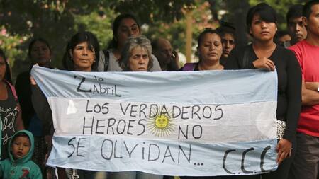 Islas Malvinas - homenaje a caídos - NA