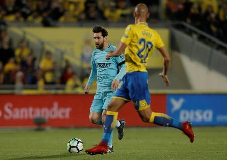 Las Palmas vs. Barcelona - Fútbol español (Reuetrs)