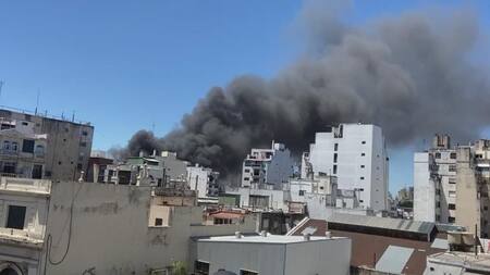 Incendio en depósito del Abasto