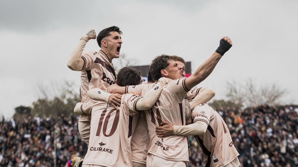 Platense vs San Lorenzo.