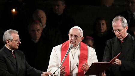 Papa Francisco - viacrucis - NA -