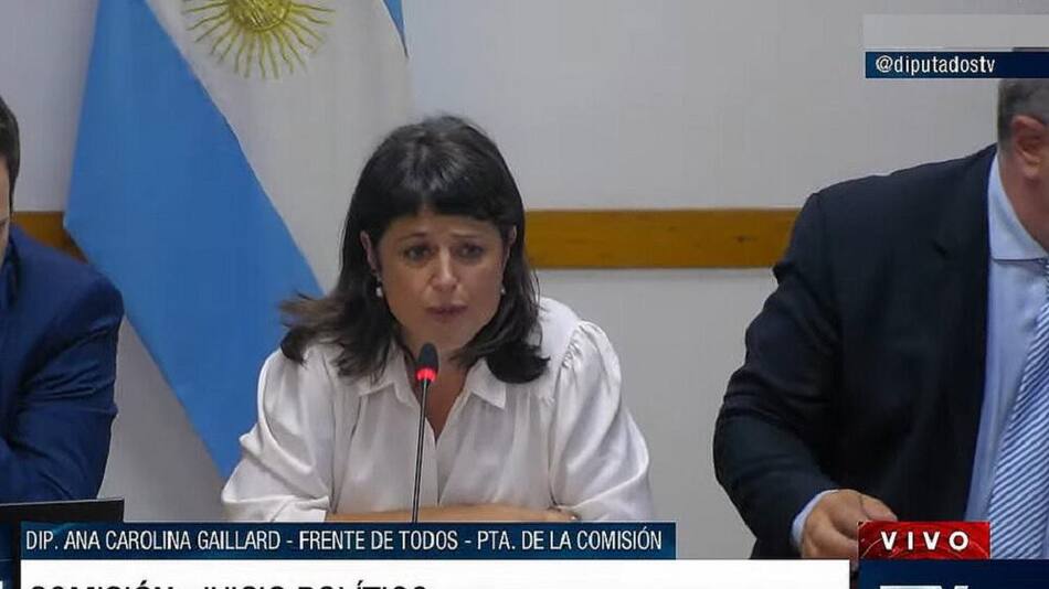 Carolina Gaillard (FdT), comenzó con el análisis de 14 proyectos de pedidos de Juicio Político a los integrantes del máximo tribunal de Justicia. Foto: Captura