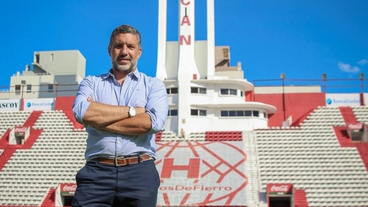 David Garzón, presidente de Huracán.