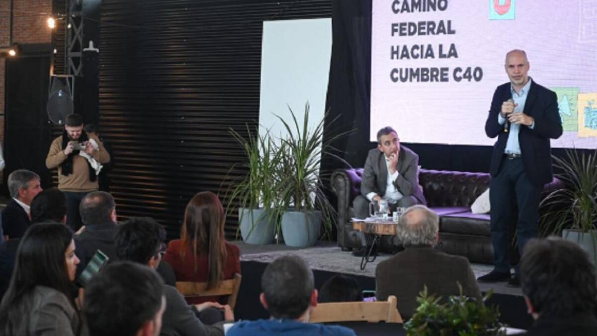 Larreta en la presentación de la cumbre. Foto: NA.