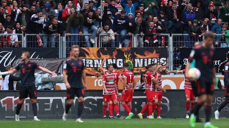 Derrota del Bayern Munich ante el Augsburgo por la Bundesliga. Foto: REUTERS.
