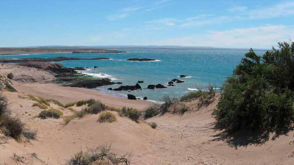 Playa de Camarones. Fuente: Turismo Camarones.