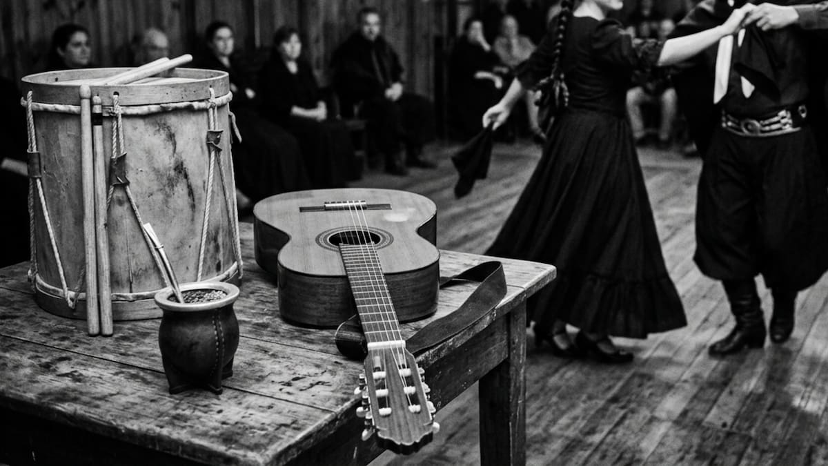 Río Negro despide a un artista único que compartió su amor por el folklore con gran pasión.