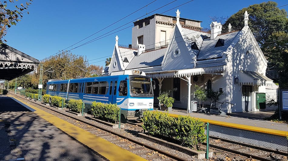 Tren de la Costa.
