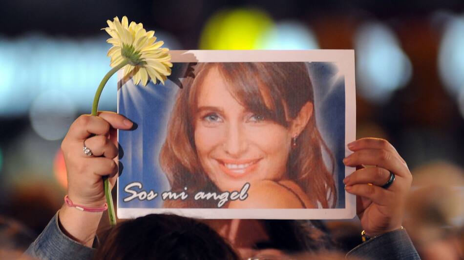 Un homenaje a Romina Yan un día posterior a su muerte. Foto: Noticias Argentinas