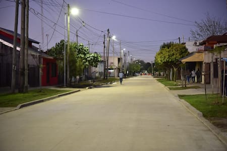 Leo Nardini inauguró una nueva obra en Grand Bourg. Foto: Prensa.