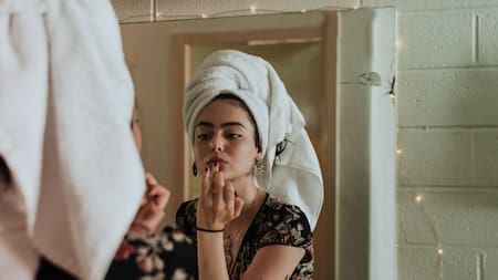 Una rutina de cuidado facial simple y rápida. Foto: Unsplash