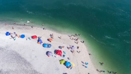 Punta Perdices, en Río Negro. Foto: Instagram @lasgrutasturismo.