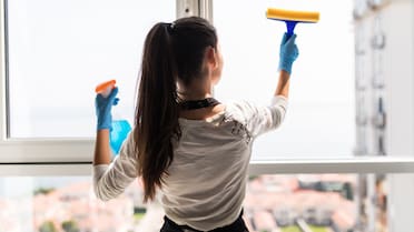 Ni Virgo, ni Capricornio: cuál es el signo del zodíaco que destaca por su obsesión por la limpieza