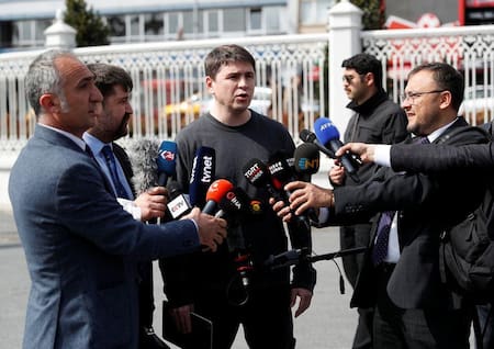 Mijaíl Podoliak, asesor del jefe de la Oficina presidencial ucraniana. Fuente: Reuters.