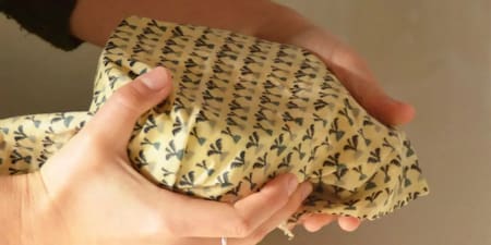 Papel cera de abejas. Foto Cero Residuo