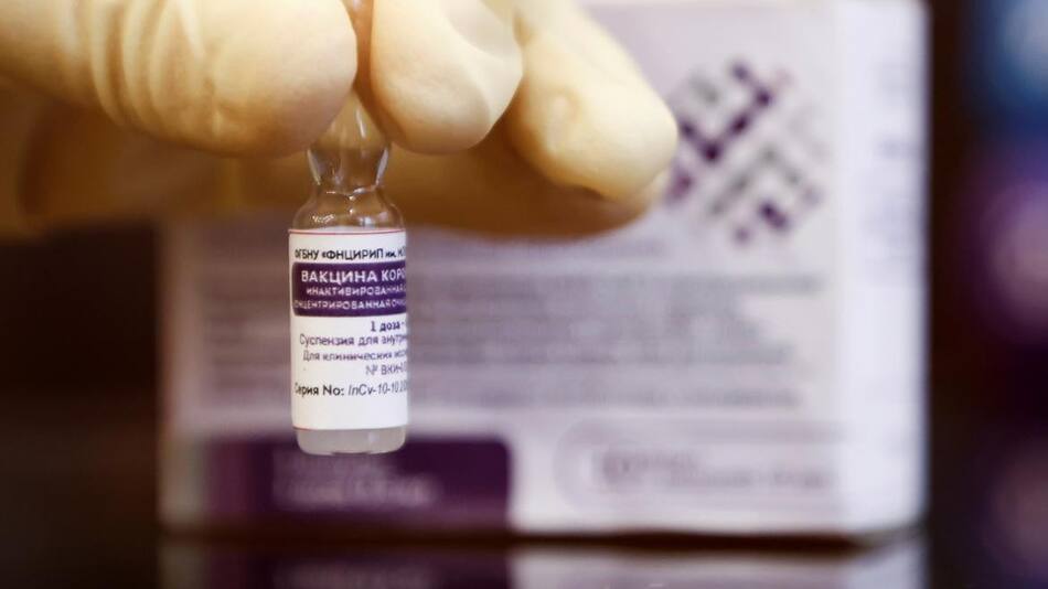 Nueva vacuna rusa desarrollada por el Centro Inmunológico Chumakov, REUTERS